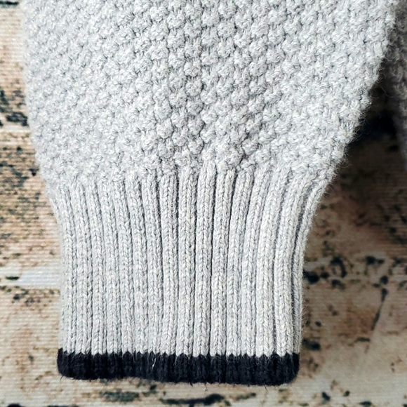 Frederik Anderson Copenhagen | Gray and Black Textured Knit Pullover Sweater - Picture 5 of 9